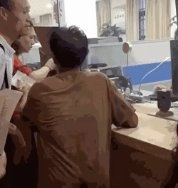 1590127980876646.gif 图27.gif